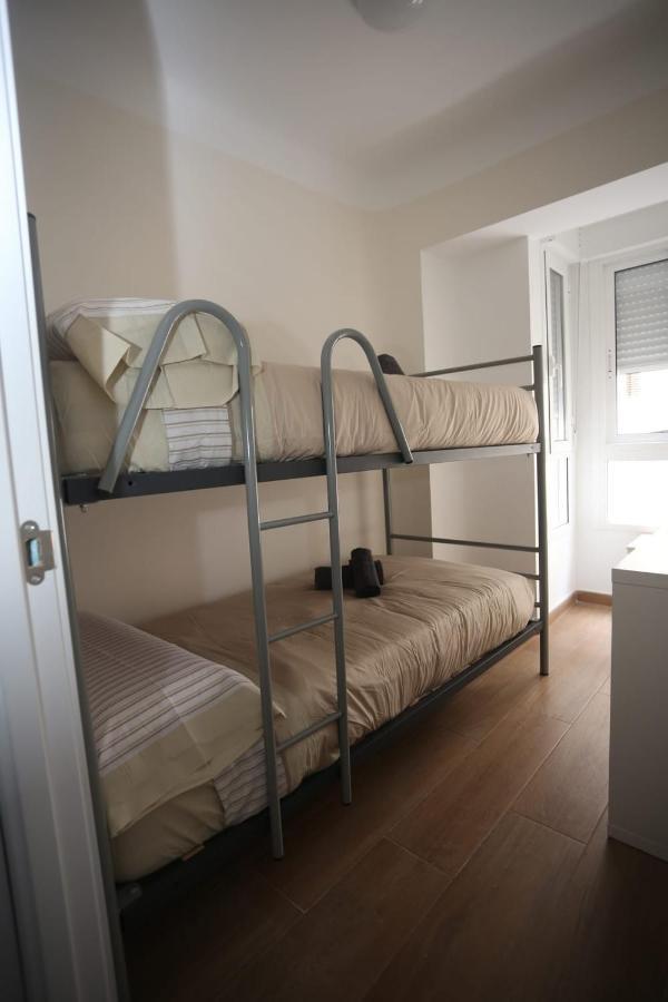 Apartamentos Navas Gam Alicante Ngoại thất bức ảnh